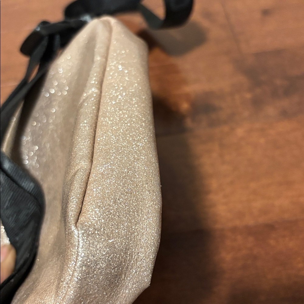 Converse pink Shimmering Gold Crossbody Bag - Picture 8 of 8